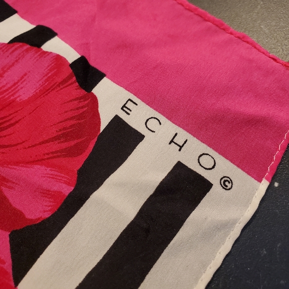 Vintage Echo Floral Silk Scarf. - Picture 3 of 7